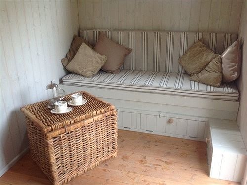 Posh Huts Farmstay Falstone Buitenkant foto